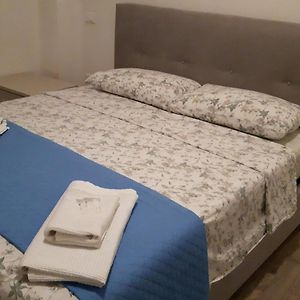 Camera standard con letto king size